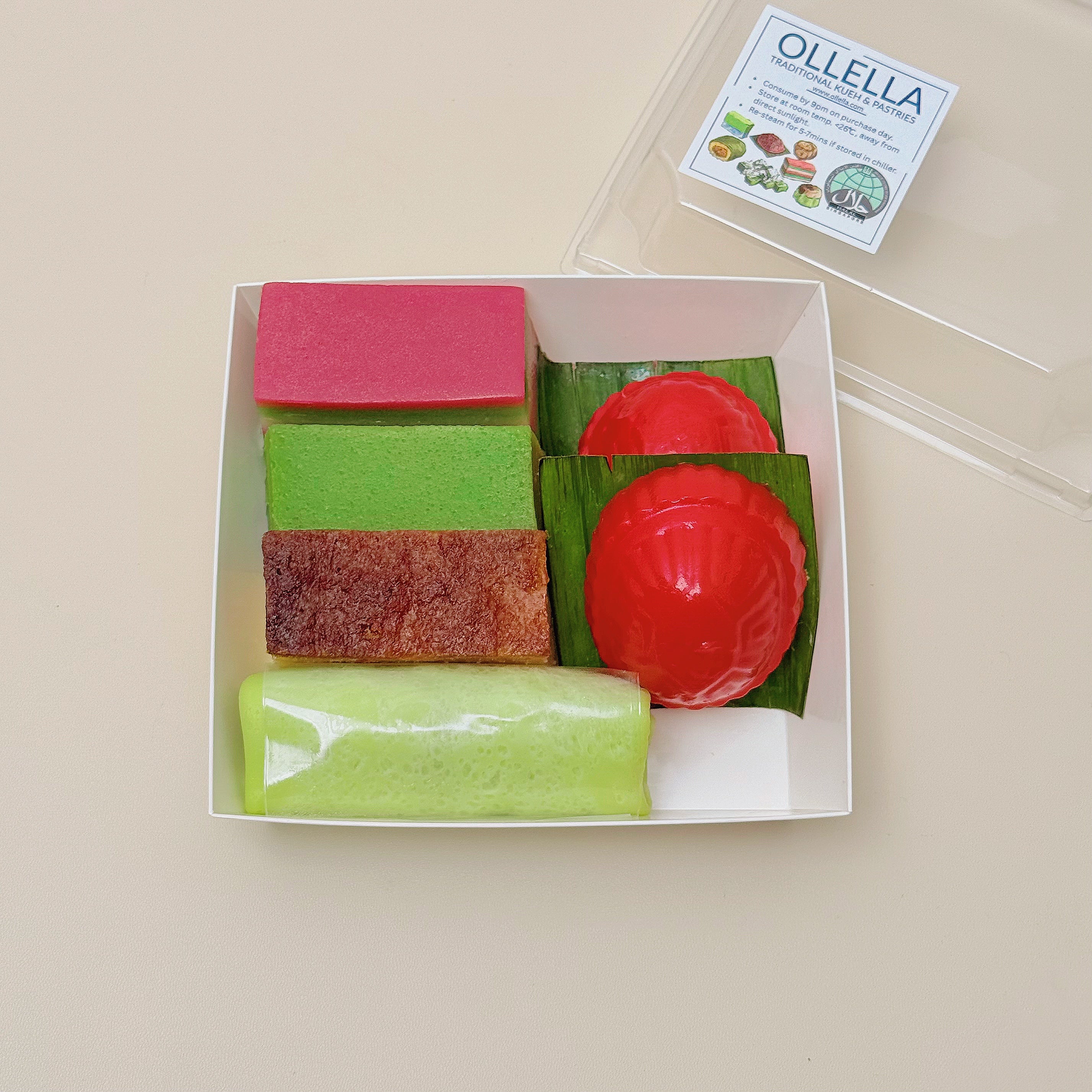 **6 Pieces Kueh Gift Box with ribbon - Manyue