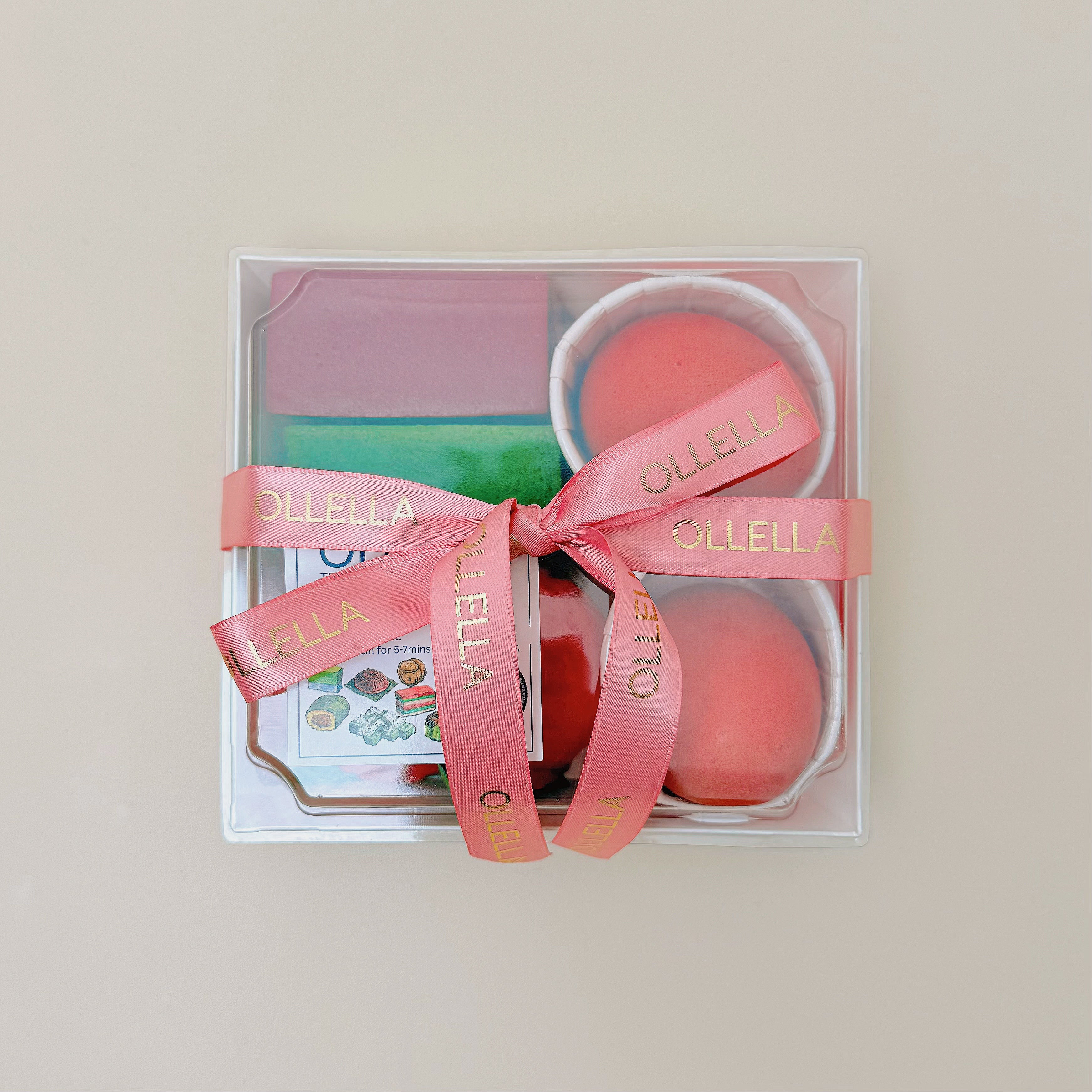 **Petite Manyue Box (4 pcs of kueh)