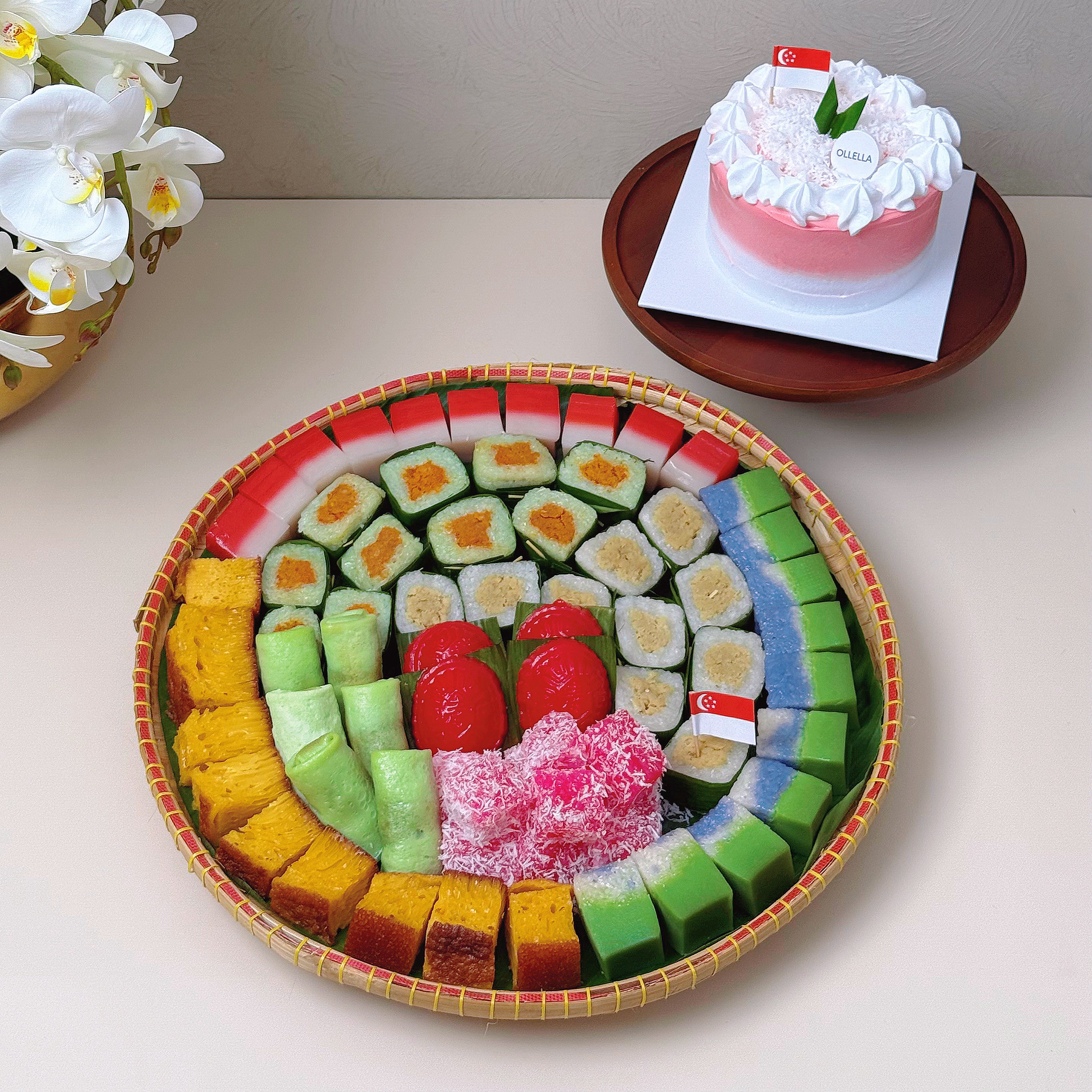 National Day Combo Kueh & Cake