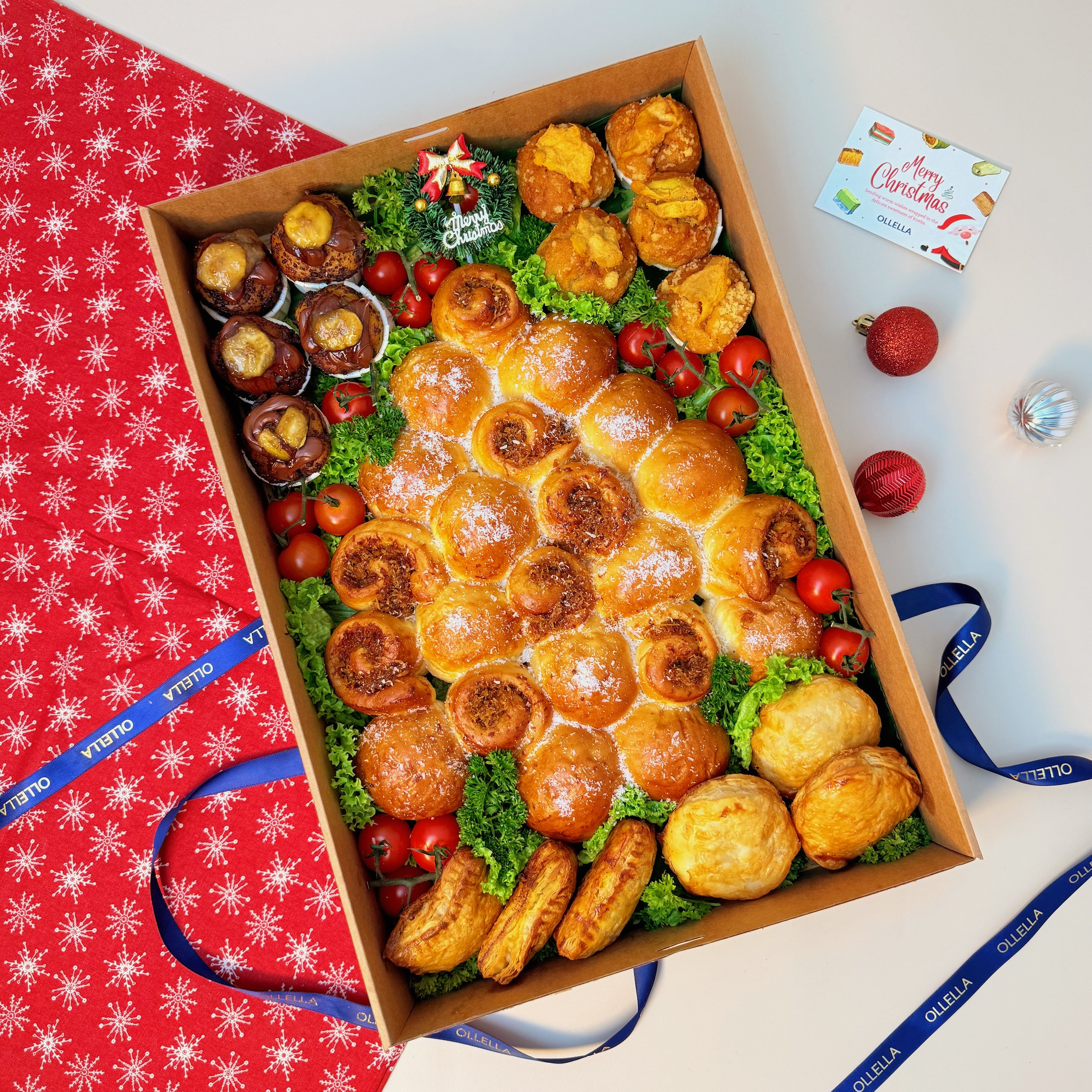 Santa’s Brioche Box